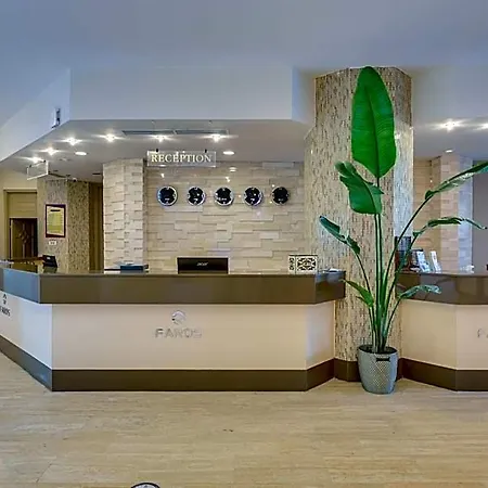 Hotell Faros Premium Turunç